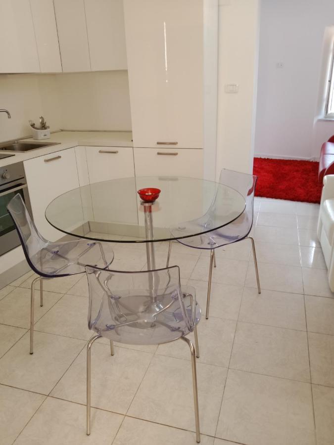 "Lo Studiolo" Apartment Pizzo  Bagian luar foto