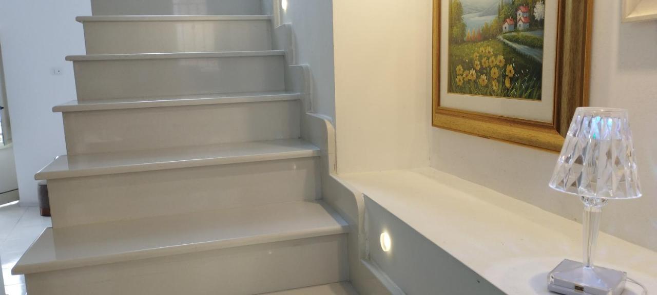 "Lo Studiolo" Apartment Pizzo  Bagian luar foto